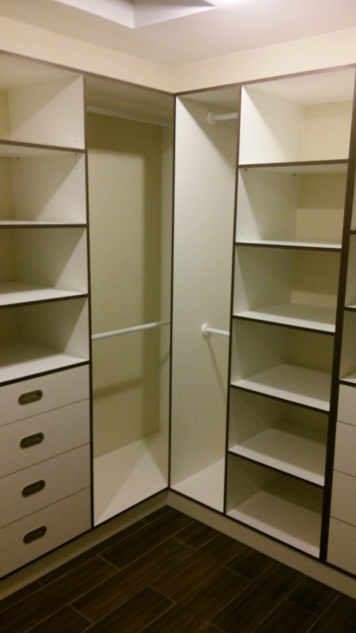Closet - MUEBLERIA MSI